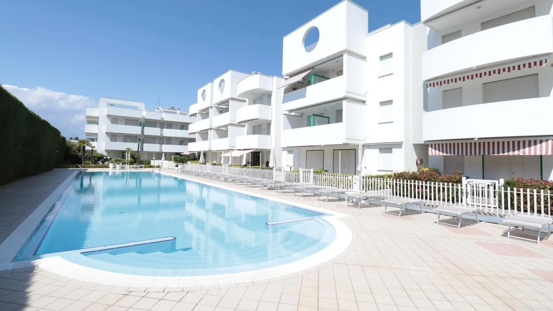 Papaya - Immobiliare Living Daire Lido di Jesolo 0*,